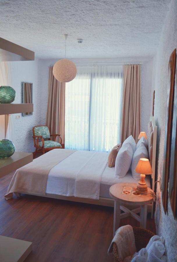 Rijeka Alacati Çeşme Luaran gambar