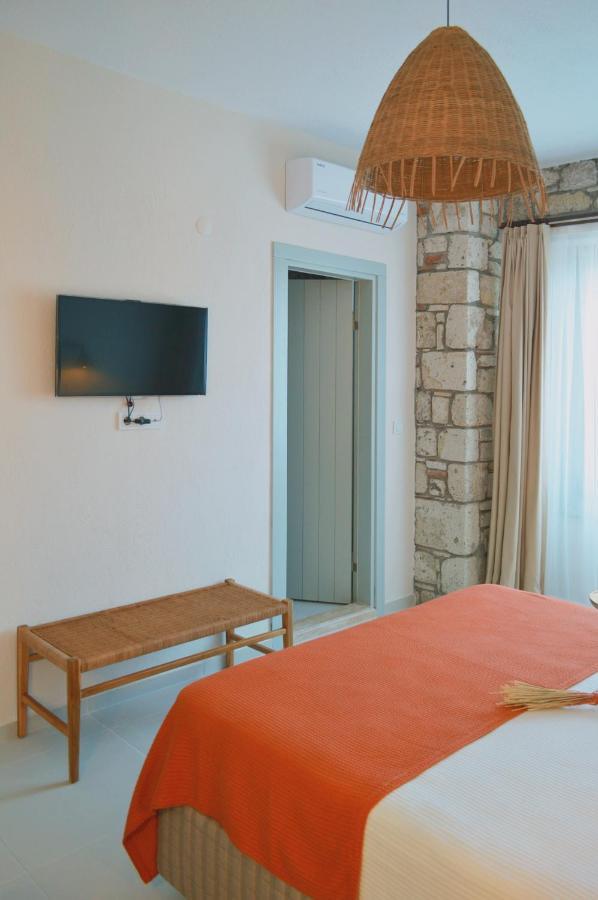 Rijeka Alacati Çeşme Luaran gambar